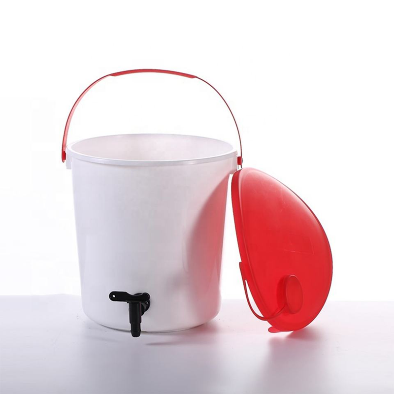 Load image into Gallery viewer, Plastic Oxfam Bucket 14 LTR Pack of 180 pcs (9 carton)